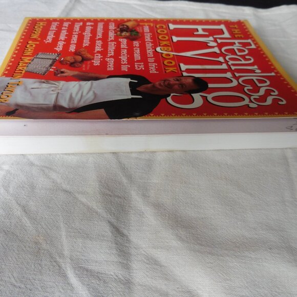 Canadian Living Cooks cookbook & The Fearless Frying cookbook - Picture 9 of 9